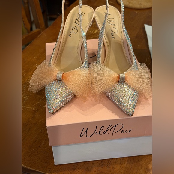 Wild Pair “Alegro” Bow Slingback Heels in Pinkesque, 8M Macy’s Exclusive, NIB - Picture 7 of 15